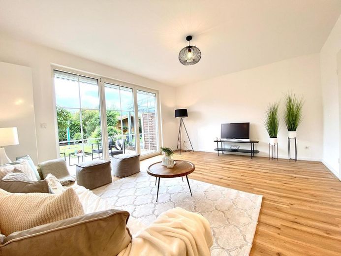 Acogedora casa adosada de 4 habitaciones con terraza y garaje en Kassel-Kirchditmold – Wohnen