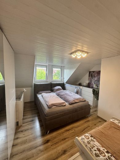 Casa a schiera centrale ben tenuta – Foto 7