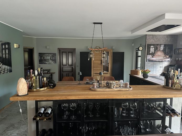 Wohnen wie im Urlaub: Mediterraner Bungalow in Blankenfelde-Mahlow – Wohn-/Essbereich EG