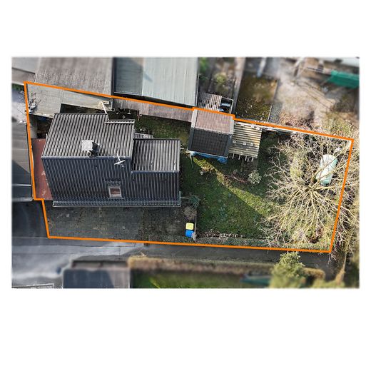 Freistehendes Einfamilienhaus mit großem Entwicklungspotenzial – gestalten Sie Ihr neues Zuhause – Foto 13