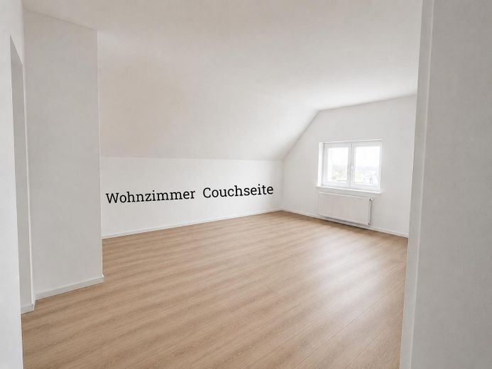 Exklusiv sanierte 3-Zimmer-Küche-Bad-Wohnung mit großer Terrasse, und hochwertiger Ausstattung – Wohnzimmer