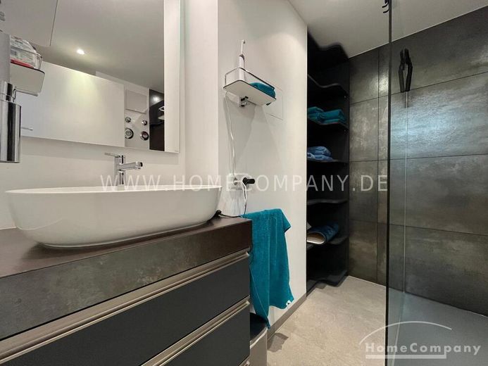 Bockenheim (8072706)Renovierte  &  neu ausgestattete 3-Zimmerwohnung – 6bcd5ec8bccbfe30e74bff7129fe87e16adf5496.jpg