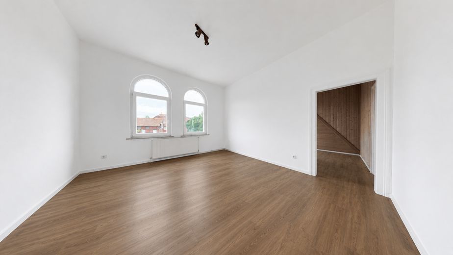 Helle 5-Zimmer-Wohnung im 1. OG – renoviert, neue Küche, Vollbad, Keller – Foto 6