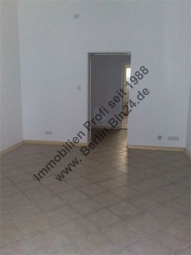 W+4 Zimmer Nähe U - Bahn - Mietwohnung - WG tauglich – 2011-07-18 09-01-07