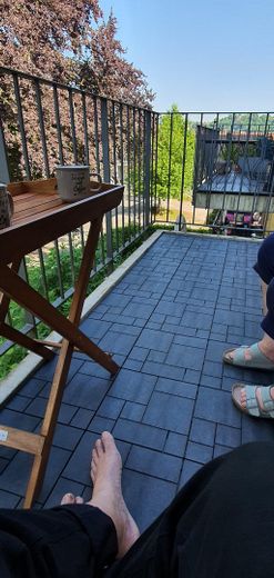 Balkon, Nordblick, neuer Boden