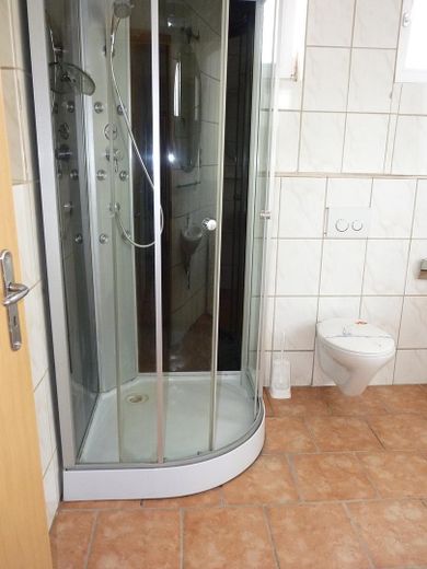 Budynek wielorodzinny/WG/pensjonat w sercu Dingolfing, zakwaterowanie dla pracowników montażowych – Zdjęcie 8
