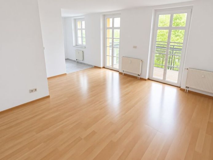 Stylowe mieszkanie z balkonem i windą, w spokojnej okolicy, blisko centrum miasta! (WE 05) – Zdjęcie 1