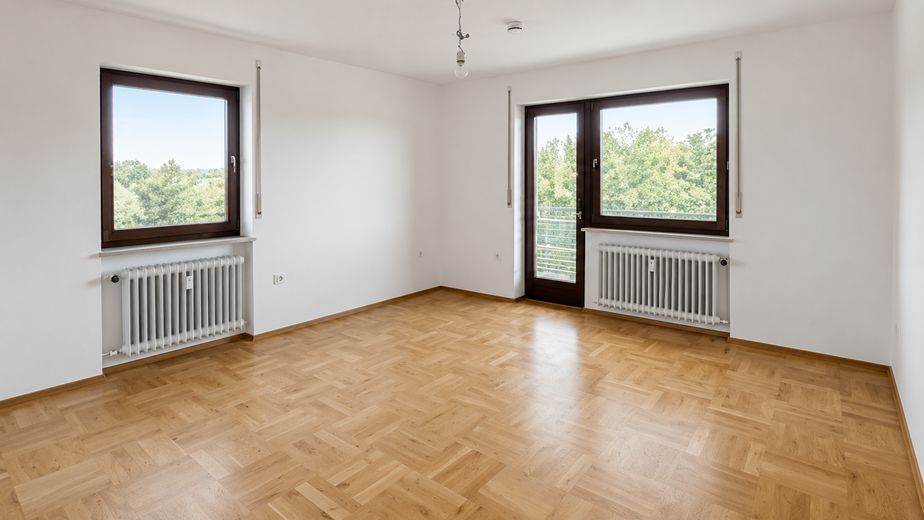 Wohnen mit Weitblick: Großzügige 5-Zimmer-Wohnung mit großem Balkon und Gartennutzung in Illingen – Foto 5