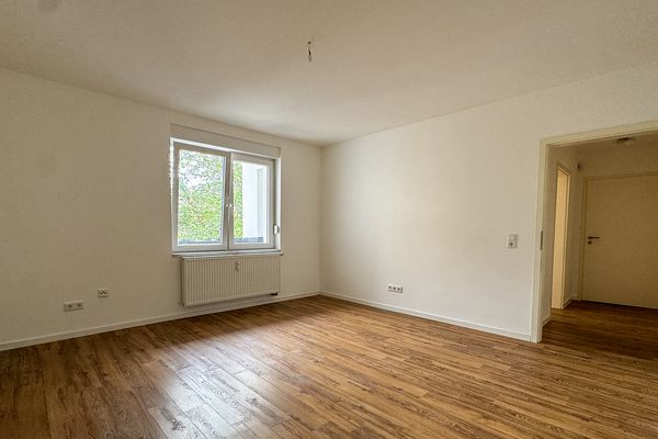 Zentrale 1- Zimmer Wohnung in Leverkusen mit Balkon