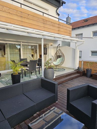 Terrasse vorne