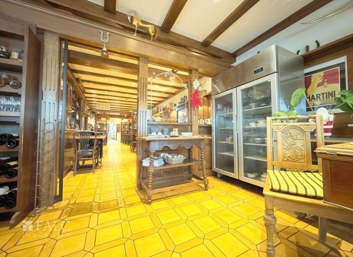 Mehr als eine Immobilie: Ein Lebens- und Arbeitsort mit Geschichte – Restaurant