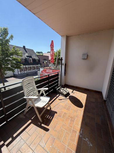 Großzügige 5-Zimmer-Wohnung mit Balkon - umfassend renoviert. – Foto 9