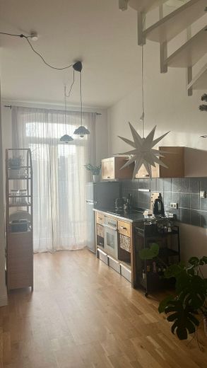 Сонячна квартира-мезонет - 2 кімнати та балкон – Фотографія 9