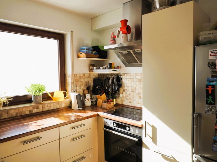Provisionsfreie, helle 3 ½ Zimmer-Wohnung im 2. OG mit Balkon in Kirchheim / Teck – Foto 4