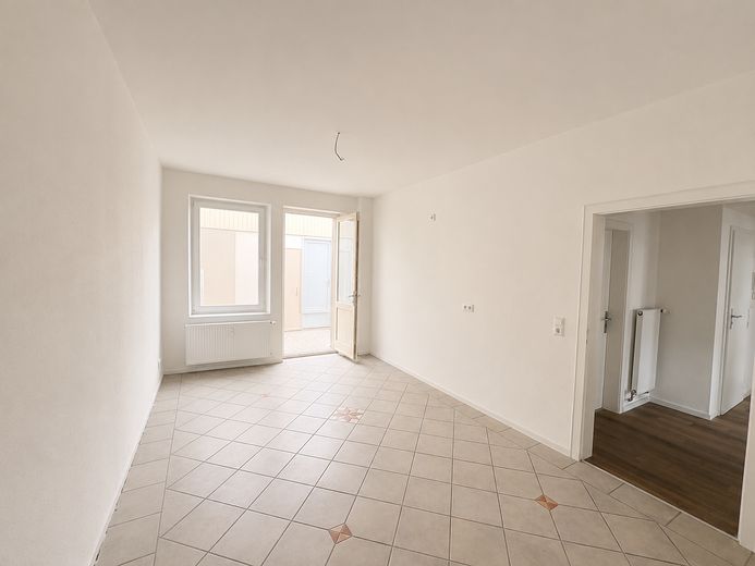 Renovierte 3-4 Zimmerwohnung in der Fußgängerzone! Provisionsfrei! – Küche