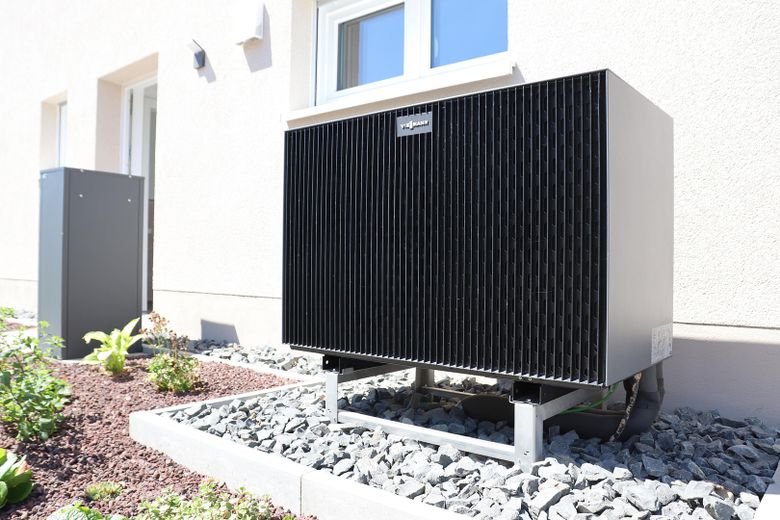 Neubau-DHH in Magdeburg-Diesdorf / familienfreundlicher Garten / Photovoltaik / 2 Stellplätze – Waermepumpe
