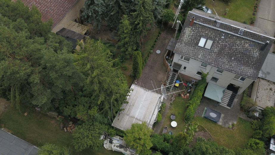 Charmant vrijstaand huis met balkon, garage en tuin – uw nieuwe thuis in Prausitz – Luftbild