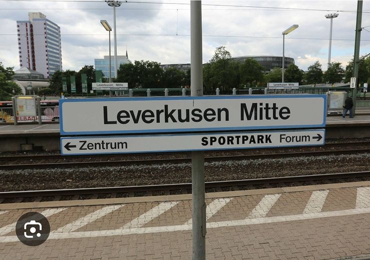 ALLEEN MANNEN STUDENTEN of BEROEPSLEERLINGEN NIET-ROKERS – Foto 1