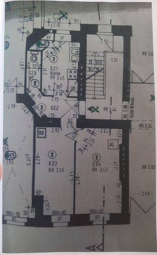Gut geschnittene 2-Zimmer-Wohnung, umfassend modernisiert, zentrale Lage – Foto 10