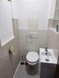DREI EINHEITEN MIT POTENZIAL – 1784475375_899ad9c.jpg