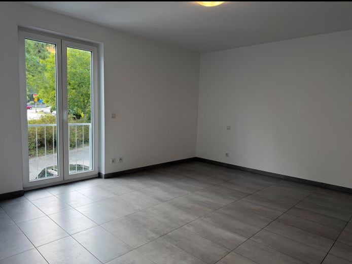 Exclusivo apartamento de 2 habitaciones con balcón de 22 m2 en primera línea del Rin – Foto 15
