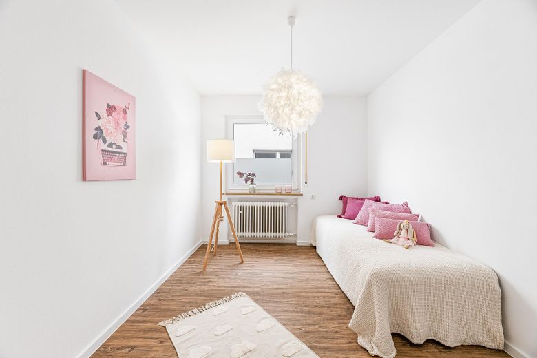 Zimmer 2: Kind / Büro