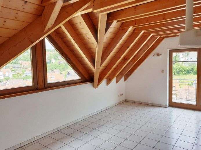 Schöne helle 3-Zimmer Wohnung in Schriesheim-Altenbach – Wohn-/Esszimmer