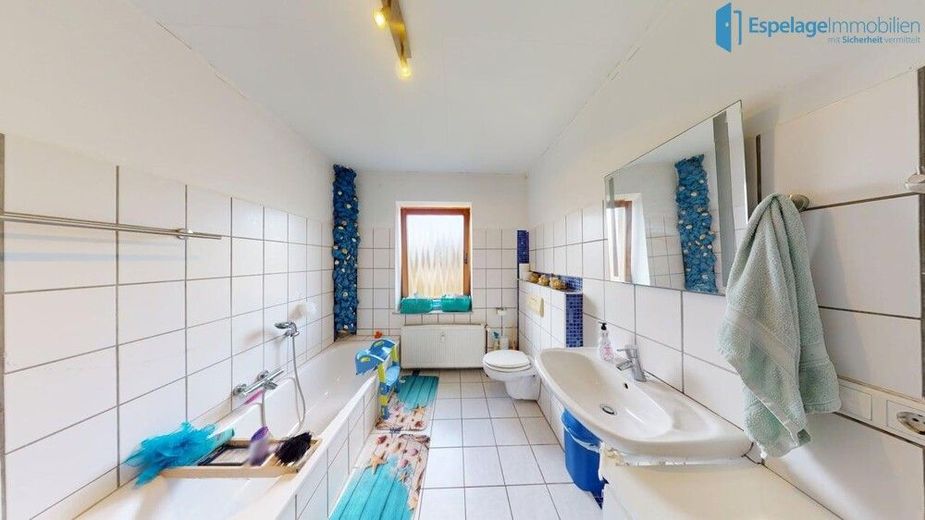 Buschhausen: Endlich genug Platz für alle! – Badezimmer OG