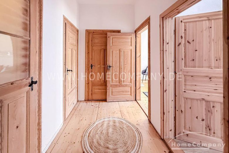 27983 HomeCompany Leipzig में सुसज्जित 4-कमरों का अपार्टमेंट, अधिकतम 6 व्यक्ति – 4ebad25054e1e20bbd9e68650b8219df1efc5924.jpg