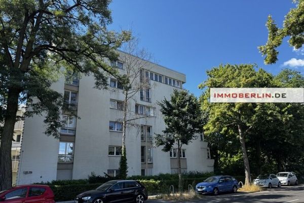 IMMOBERLIN.DE - Vista sull'acqua! Grazioso appartamento mansardato con terrazza esposta a ovest in posizione molto richiesta