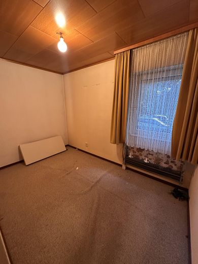 Hermsdorf: casa unifamiliare indipendente su terreno di 492 m² con potenziale di sviluppo – Foto 11