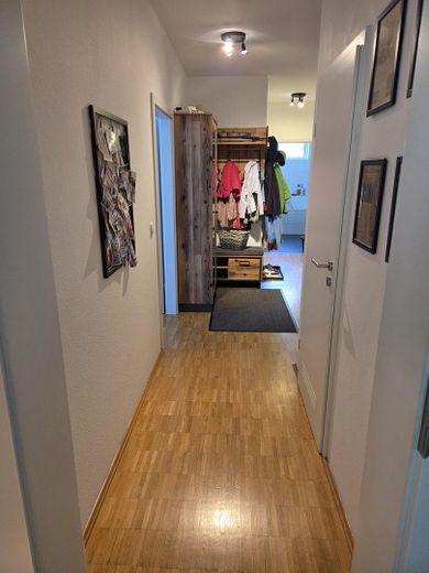 🏡 Atrakcyjne 4-pokojowe mieszkanie własnościowe z dużym ogrodem w Bad Krozingen – Zdjęcie 13