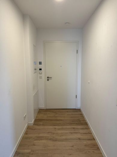 EG-Wohnung mit Terrasse und Garten Röllinghausen – Flur Eingangsbereich