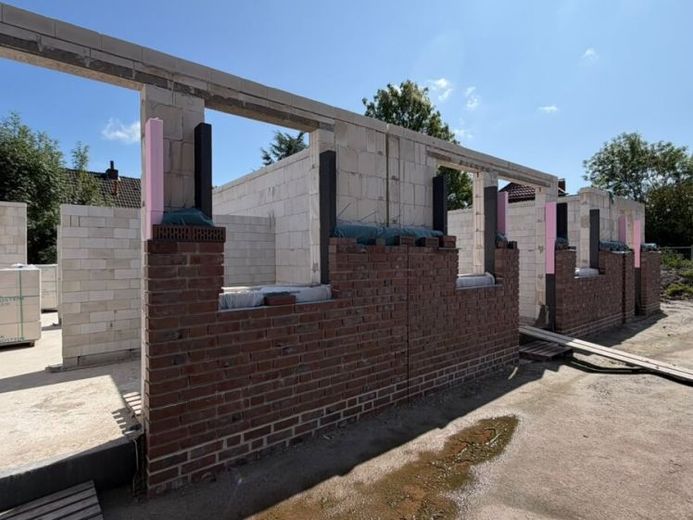 Neubau-Maisonette mit größerem Grundstücksanteil und Gartenzugang – Foto 1