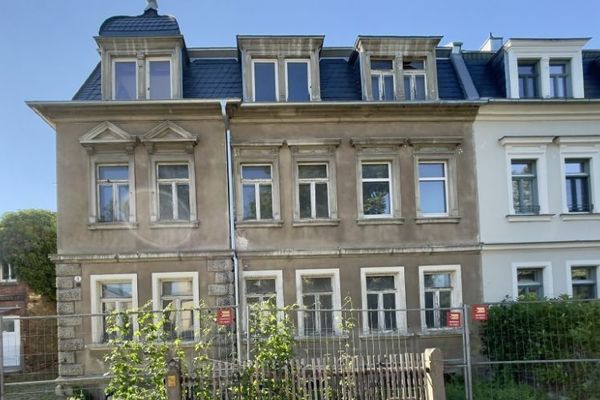 Edificio plurifamiliare da ristrutturare in buona zona residenziale - Dresden Pieschen