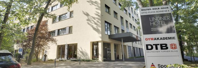 Büroflächen im Haus der Verbände (250 - 600 m²) – Haupteingang
