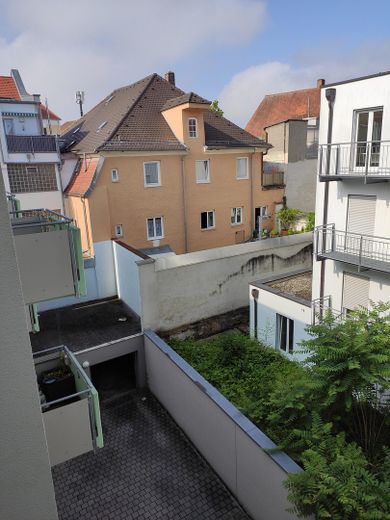 Appartement moderne d'une pièce avec balcon dans la vieille ville – Ausblick vom Balkon