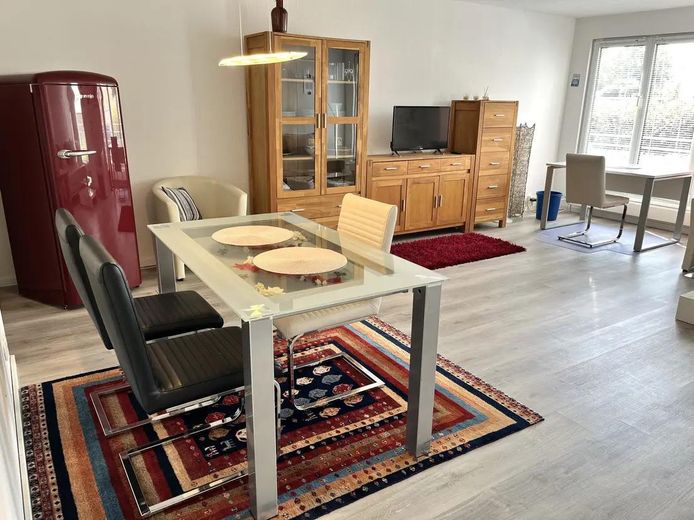From 01.12 - 1-room apartment, 5 min from Völki - fully furnished, incl. utilities + electricity + internet – Essbereich
