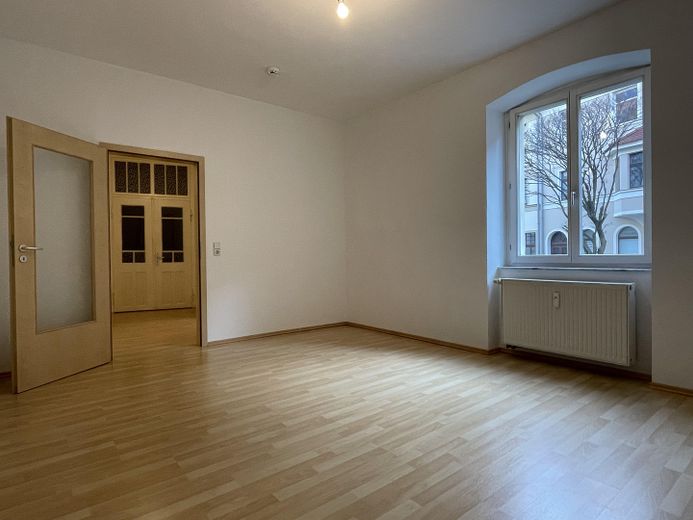 Provisionsfrei: 3-Zimmer-Balkonwohnung im Hochparterre eines kernsanierten 4-FH, Weimar Nordvorstadt – ... und essen