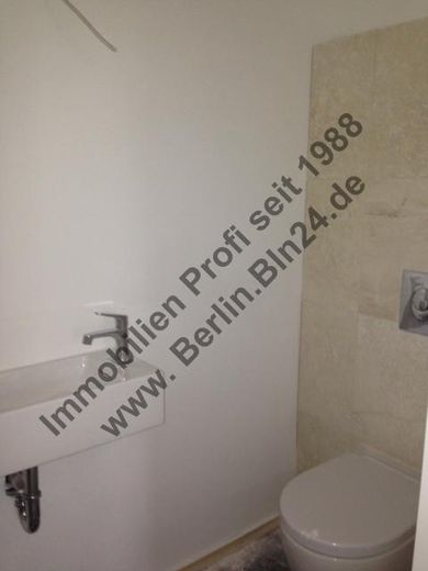 - nicht an der Straße + Mietwohnung + Maisonette – Fotoö