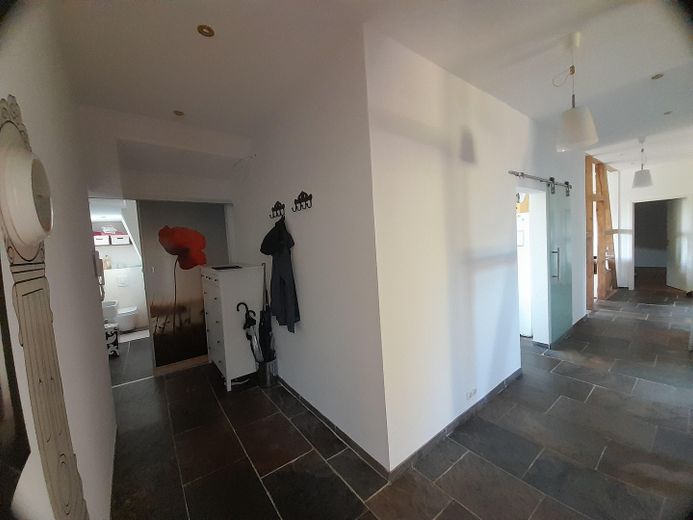 Wohnungseingang mit 2. Bad