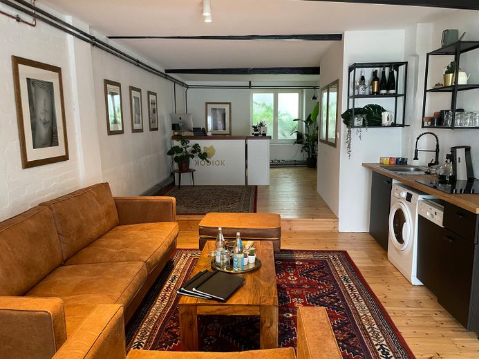 Loft único en patio interior en Eimsbüttel: con estilo y mucho carácter – direkt hinter dem Eingang