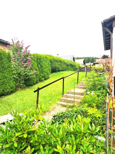 HAUS-SCHLUCHSEEBLICK: 3 Ferienwohnungen mit "Classic-Car-Ambiente" in Premiumlage (€ 1,1 Mio. +Inv.) – Gartentreppe rechts