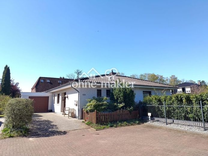 Gepflegtes Einfamilienhaus mit großem Garten in Hamburg-Lemsahl-Mellingstedt – Foto 1