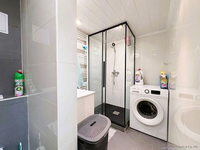 Zwei Etagen mit Potenzial: Haus mit Dachterrasse und Wärmepumpe in Marktredwitz/Wölsauerhammer NEU! – VUB0002390-7
