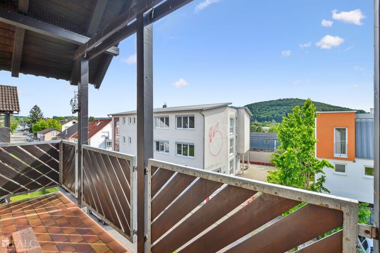Charmante 3,5-Zimmerwohnung im 2. OG in ruhiger Lage – Balkon mit Abendsonne