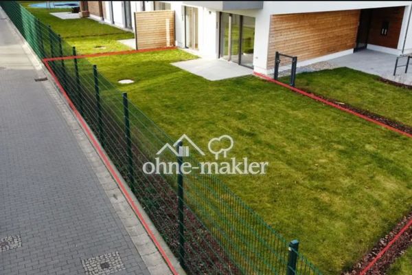 Stilvolle 2-Raum-EG-Wohnung mit ca. 140qm Garten und Einbauküche (Neubau)
