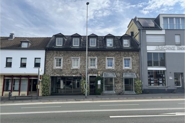 Attraktive Büro-/Praxisfläche über 2 Etagen in zentraler Lage von Aachen-Brand