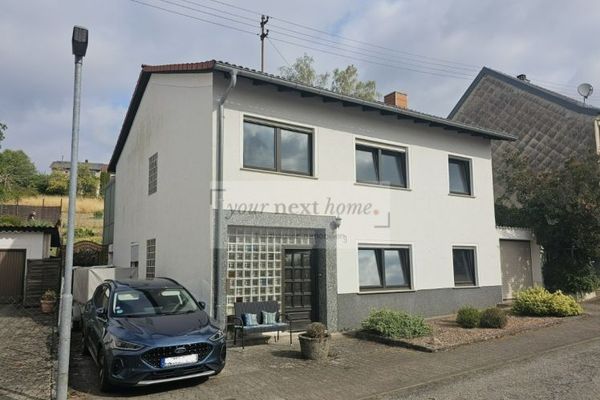 Charmantes Einfamilienhaus mit großem Garten in ruhiger Wohnlage von Bexbach-Frankenholz