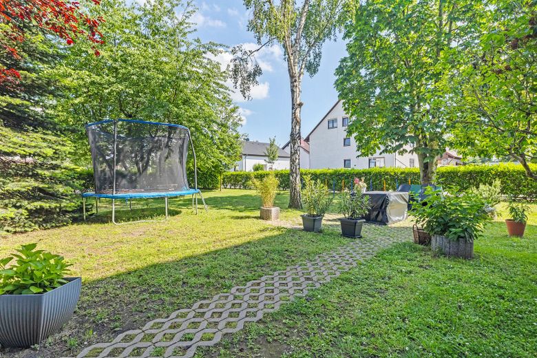 Luminoso appartamento di 1,5 locali a Hochheim am Main – con cucina componibile e arredamento opzionale – Foto 12